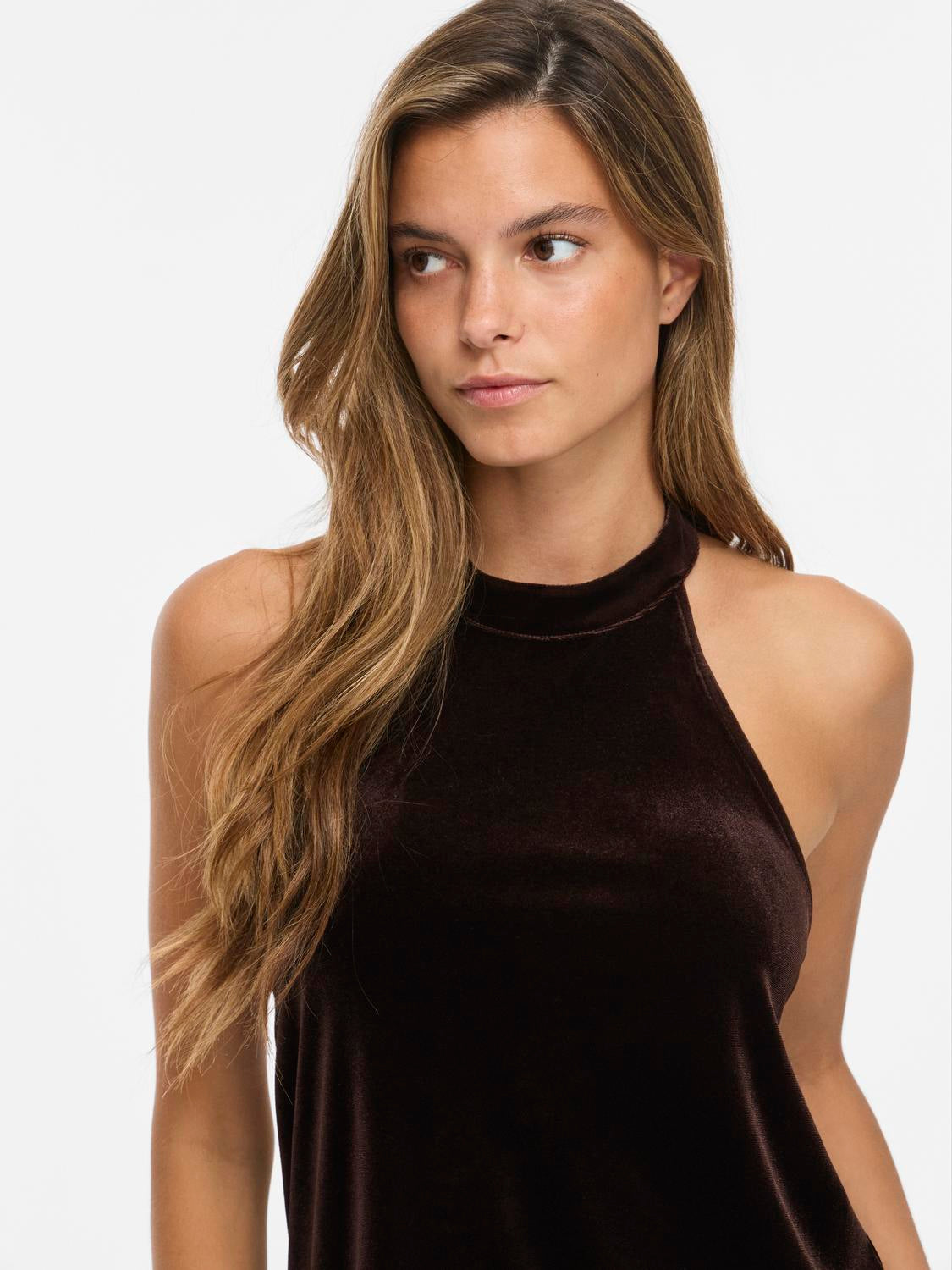 model_shot-detail